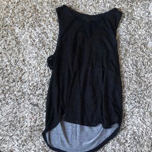 Open back sleeveless shirt